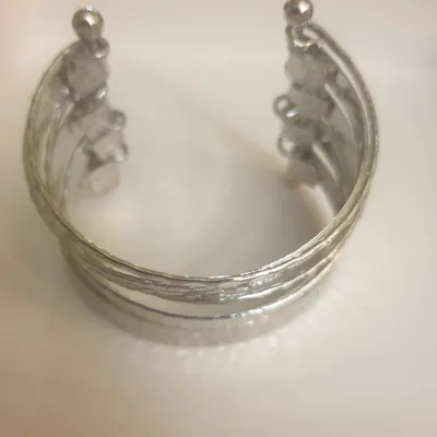 Bracelet argenté d 6 réglable 